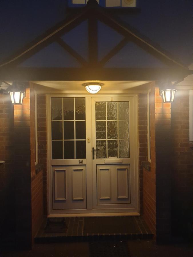 Harry Potter Theme Double Room In Shared House Watford  Exterior foto